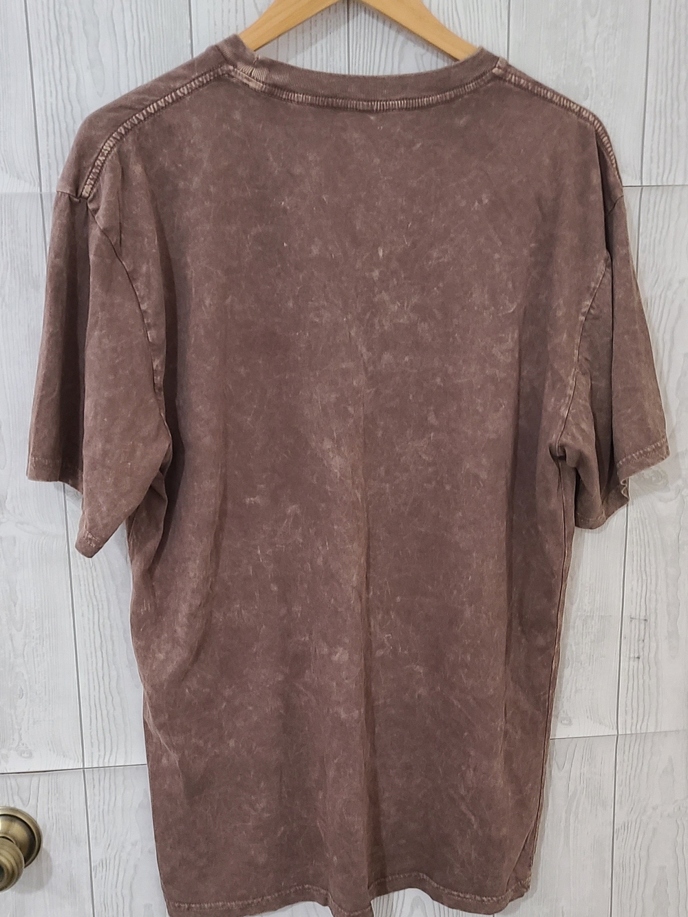 Dirty Hippie Graphic Tee in Mineral Washed Brown - Picture 2 of 4
